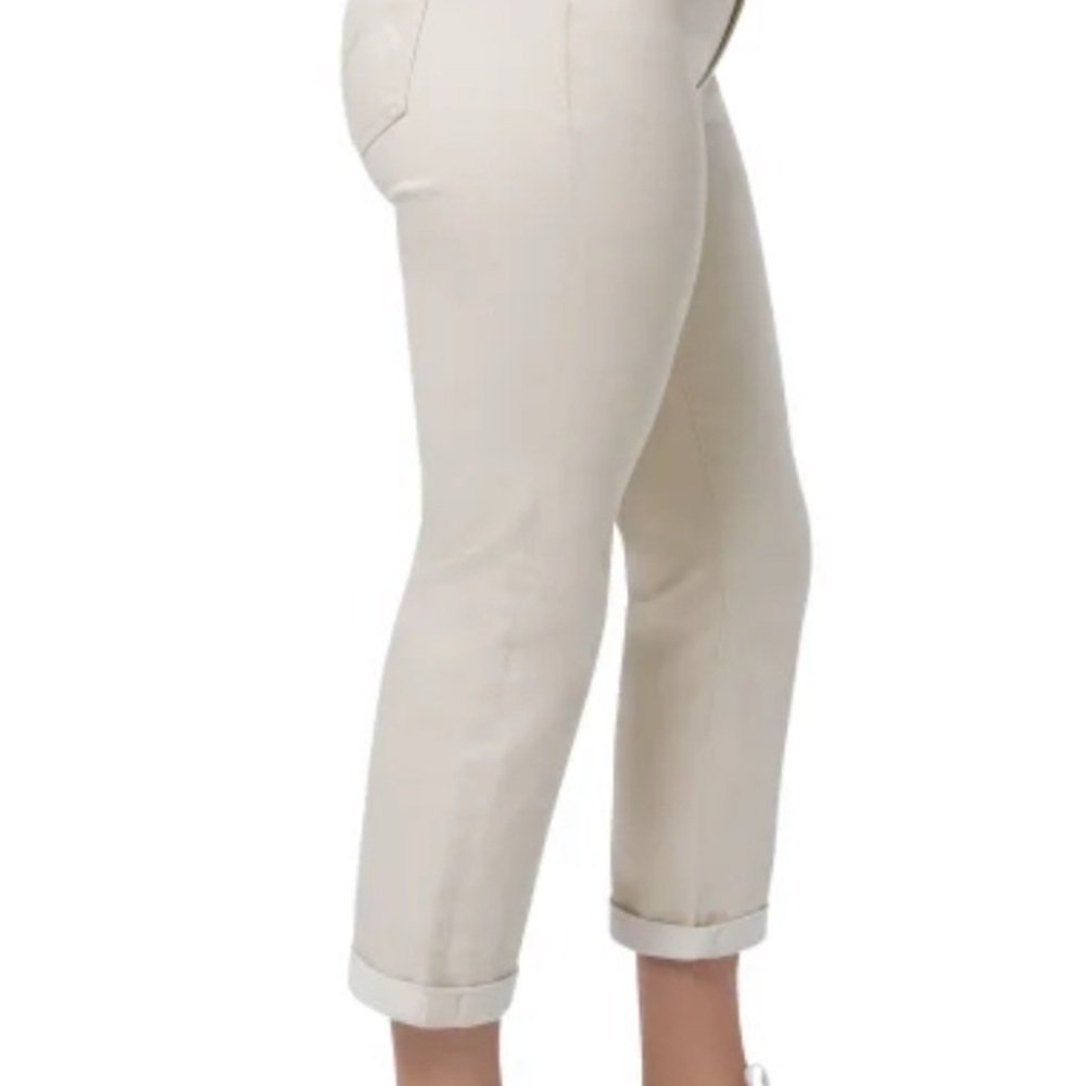 Santana Women's Tummy Control Capri New with tags